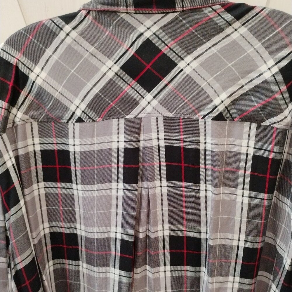Catherines Black/Gray Plaid Button Shirt Rayon-Adjustable Sleeve-5X-Cabincore - Picture 4 of 5